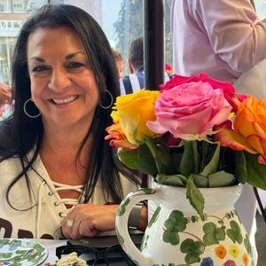 Meet your Posher, Diane